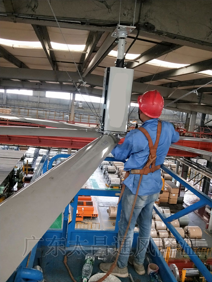 為什么工業(yè)車間要安裝工業(yè)大風(fēng)扇通風(fēng)降溫呢？