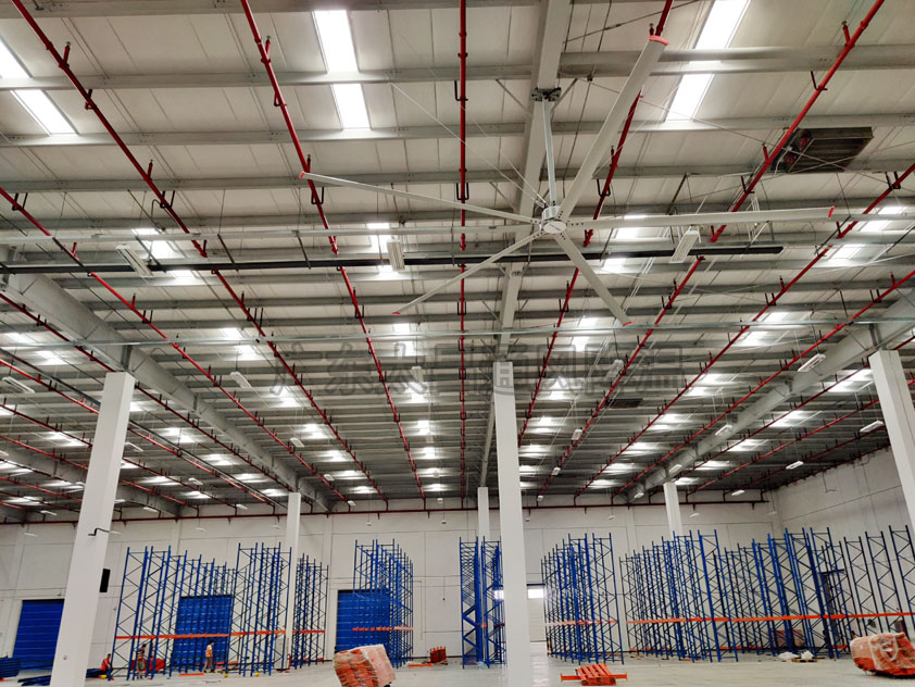 廠(chǎng)房大風(fēng)扇哪家好？潤(rùn)東方永磁工業(yè)風(fēng)扇