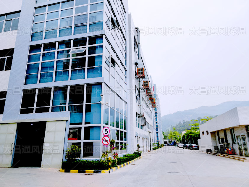 大型車(chē)間降溫難？那是因?yàn)槟氵€不知道這個(gè)方法