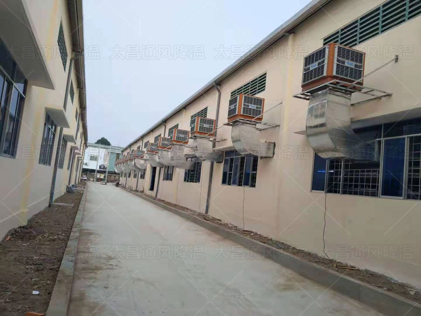 車(chē)間降溫什么設(shè)備好用？環(huán)保空調(diào)怎么樣