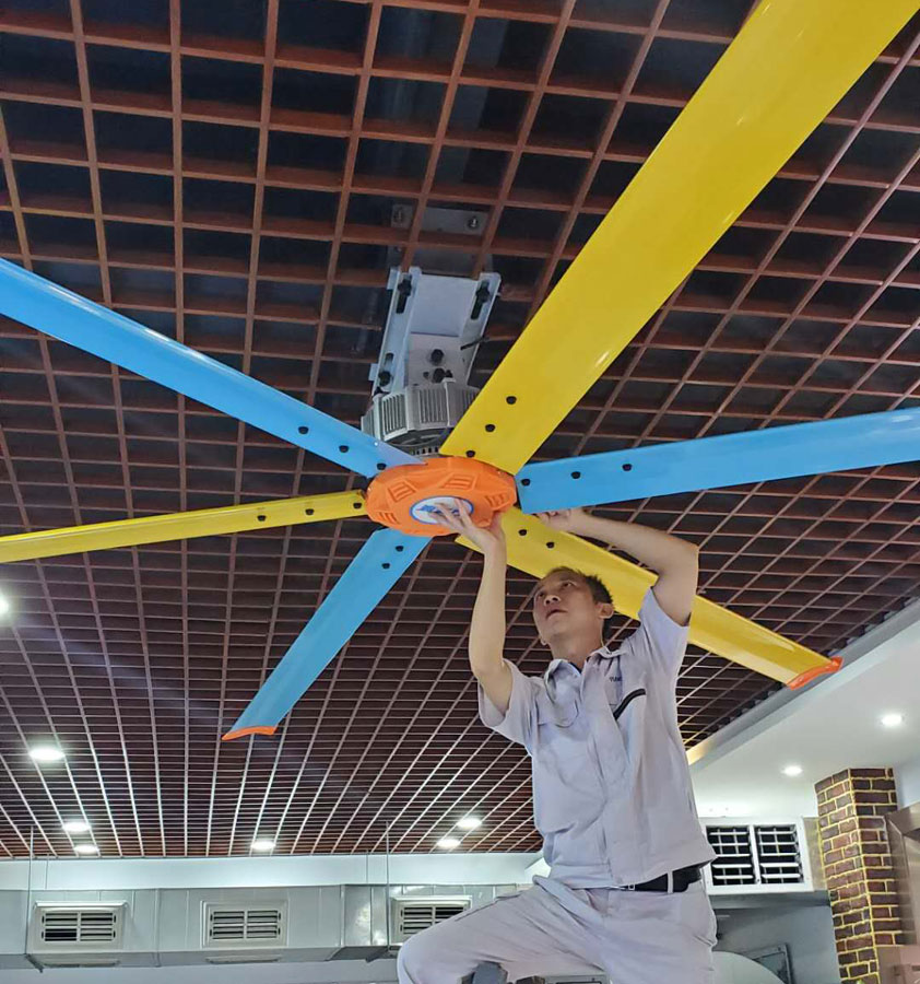 大型車(chē)間降溫通風(fēng)，永磁工業(yè)大風(fēng)扇低能耗免維護(hù)