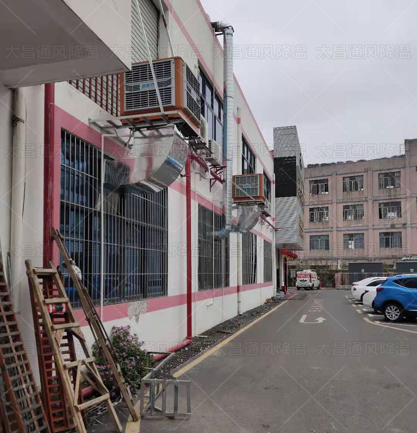 廠房高溫悶熱怎么辦？水冷空調(diào)車間降溫解決方案來解決