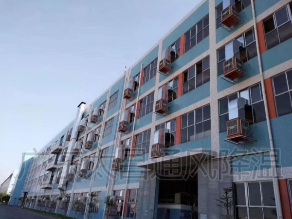 有什么辦法解決廠房降溫 看看潤東方環(huán)?？照{(diào)