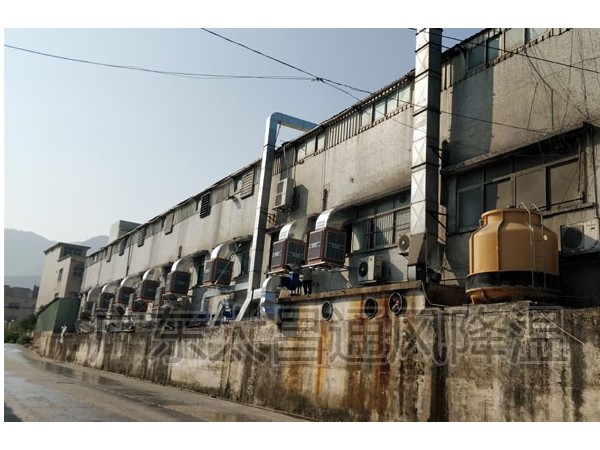 這4點(diǎn)告訴你車間降溫用傳統(tǒng)空調(diào)還是環(huán)?？照{(diào)